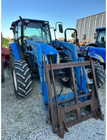 New Holland TL90A - Traktor: das Bild 5 New Holland TL90A - Traktor: das Bild 5