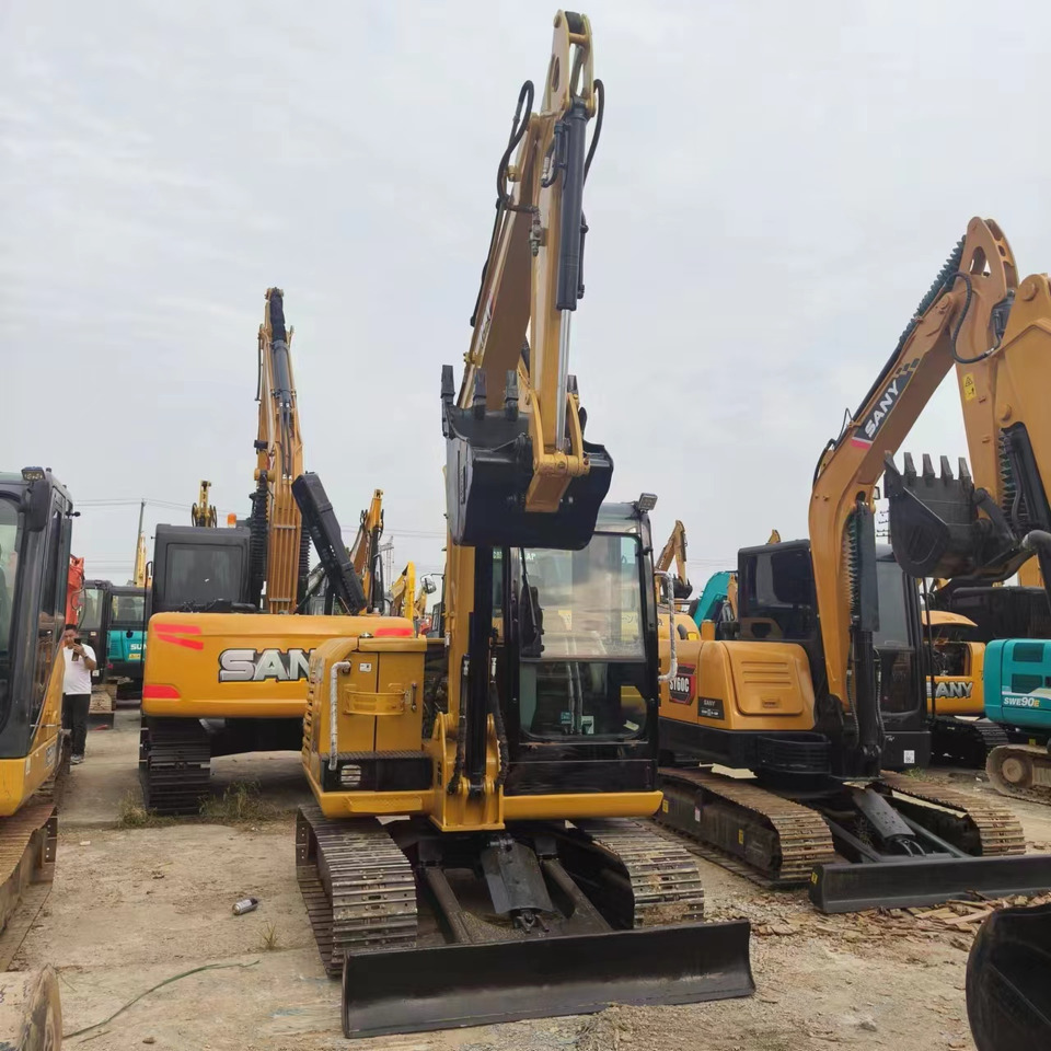 CATERPILLAR 305.5E - Minibagger: das Bild 2 CATERPILLAR 305.5E - Minibagger: das Bild 2