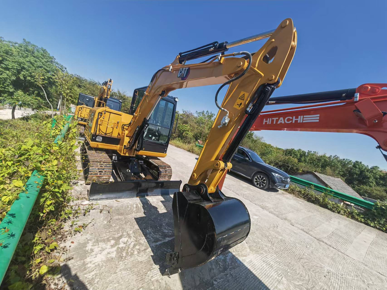 CATERPILLAR 305.5E2 - Minibagger: das Bild 3 CATERPILLAR 305.5E2 - Minibagger: das Bild 3