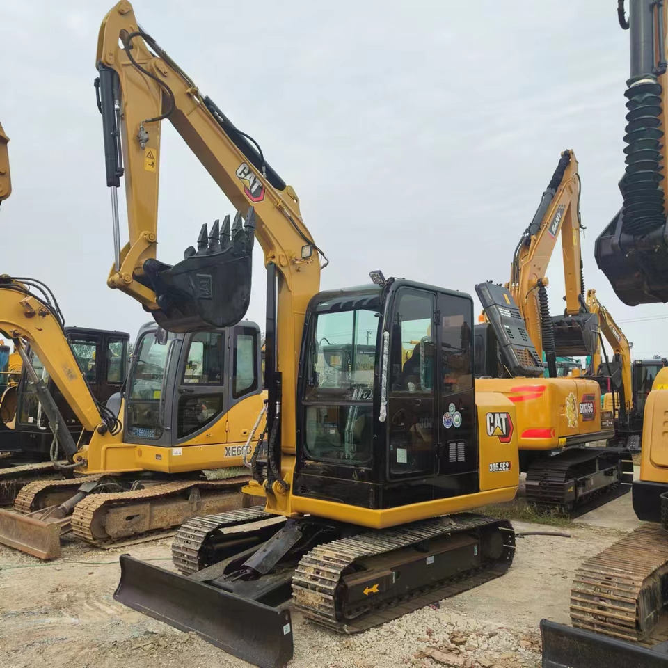 CATERPILLAR 305.5E2 - Kettenbagger: das Bild 1 CATERPILLAR 305.5E2 - Kettenbagger: das Bild 1