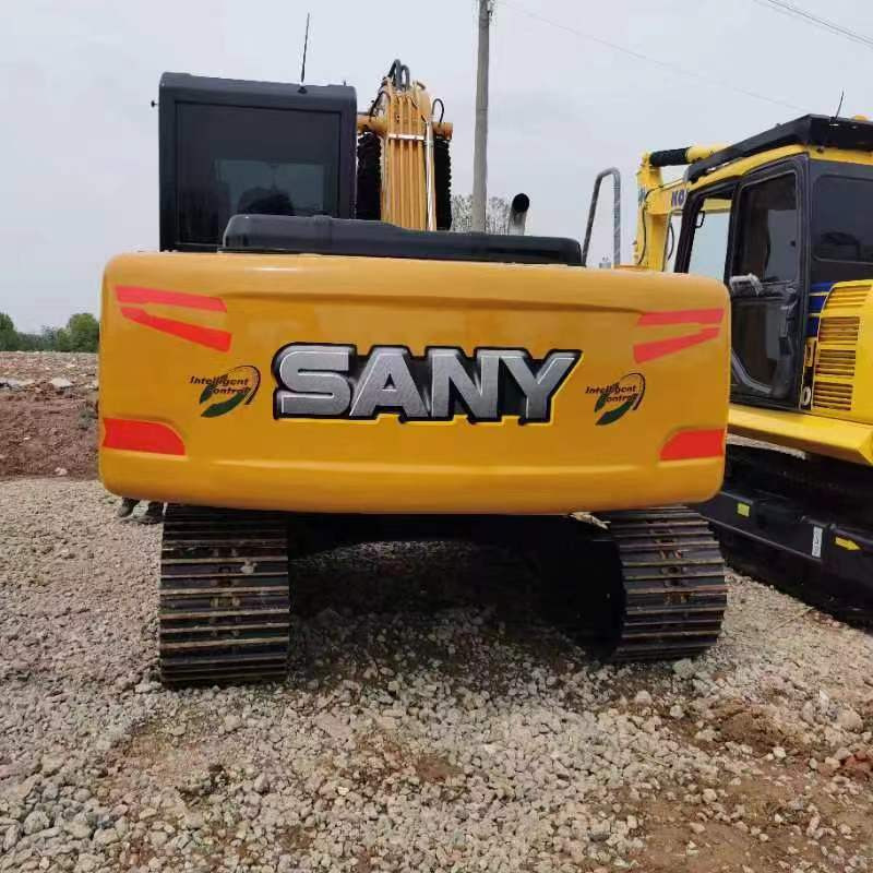 SANY SY135C - Kettenbagger: das Bild 3 SANY SY135C - Kettenbagger: das Bild 3