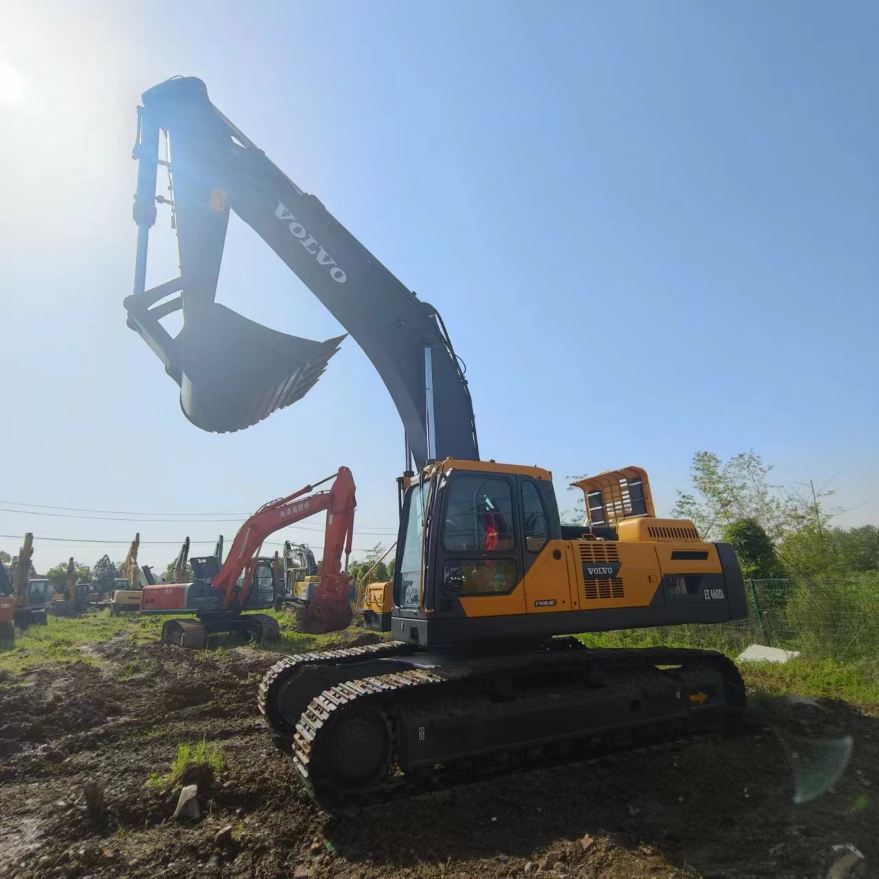 VOLVO EC460 - Kettenbagger: das Bild 4 VOLVO EC460 - Kettenbagger: das Bild 4