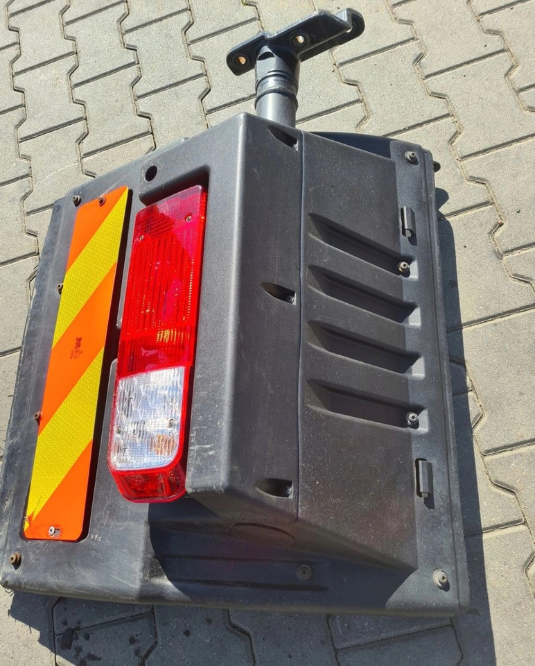 BŁOTNIK KOMPLETNY PRAWY TYŁ LAMPA CHLAPACZ MOCOWANIE FORD F-MAX CARGO - Kotflügel: das Bild 4 BŁOTNIK KOMPLETNY PRAWY TYŁ LAMPA CHLAPACZ MOCOWANIE FORD F-MAX CARGO - Kotflügel: das Bild 4