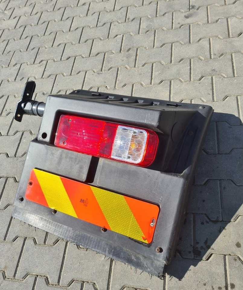 BŁOTNIK KOMPLETNY PRAWY TYŁ LAMPA CHLAPACZ MOCOWANIE FORD F-MAX CARGO - Kotflügel: das Bild 2 BŁOTNIK KOMPLETNY PRAWY TYŁ LAMPA CHLAPACZ MOCOWANIE FORD F-MAX CARGO - Kotflügel: das Bild 2