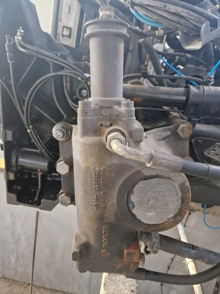 BOSCH KOLUMNA PRZEKŁADNIA KIEROWNICZA VOLVO FH 4 RENAULT GAMA RANGE T BOSCH ZF - Lenkgetriebe für LKW: das Bild 2 BOSCH KOLUMNA PRZEKŁADNIA KIEROWNICZA VOLVO FH 4 RENAULT GAMA RANGE T BOSCH ZF - Lenkgetriebe für LKW: das Bild 2