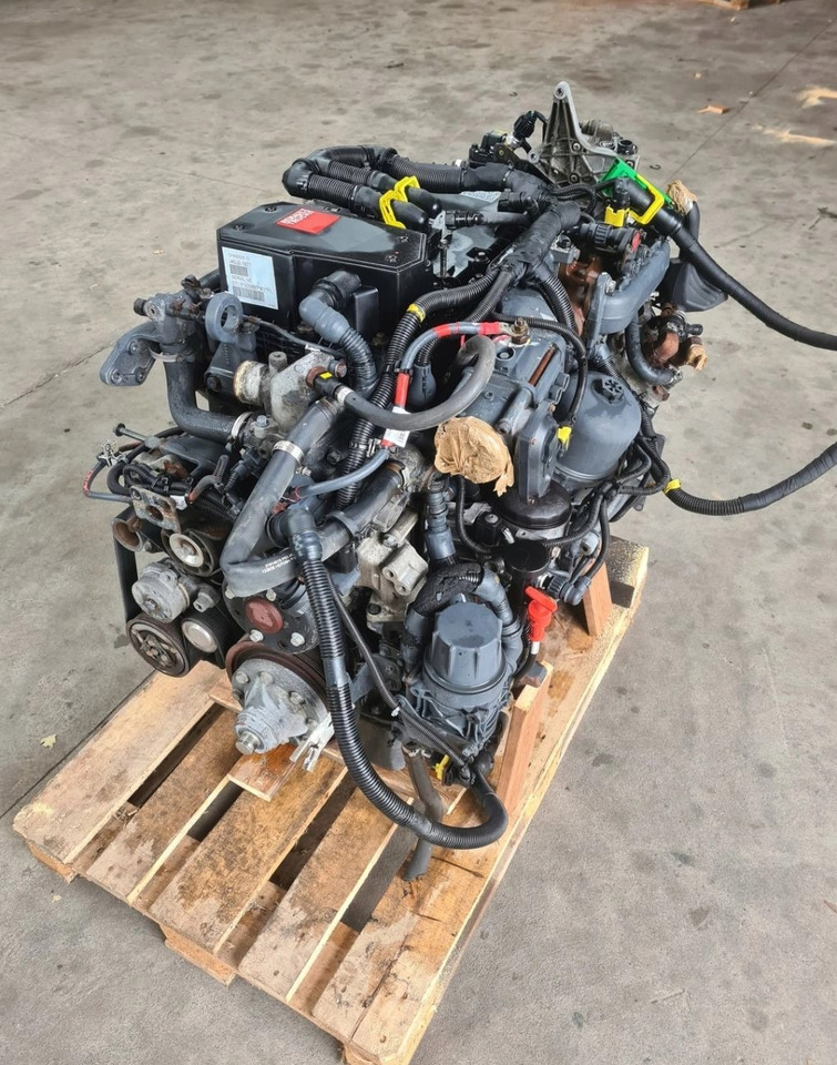KOMPLETNY RENAULT GAMA D D12 DTI 5 EUVI D5K VOLVO FL D5K EURO 6 - Motor: das Bild 3 KOMPLETNY RENAULT GAMA D D12 DTI 5 EUVI D5K VOLVO FL D5K EURO 6 - Motor: das Bild 3