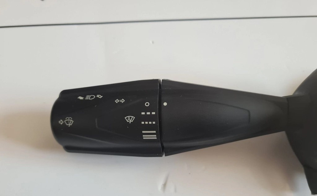 PRZEŁĄCZNIK LEWY KIERUNKOWSKAZÓW WYCIERACZEK FORD F-MAX 500 TRUCKS EURO 6 JC46 - 11K661 - Lenkstockschalter: das Bild 2 PRZEŁĄCZNIK LEWY KIERUNKOWSKAZÓW WYCIERACZEK FORD F-MAX 500 TRUCKS EURO 6 JC46 - 11K661 - Lenkstockschalter: das Bild 2