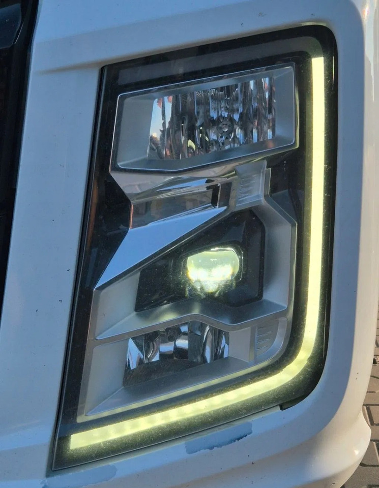REFLEKTOR LAMPA LEWA FORD F MAX LED XENON - Hauptscheinwerfer: das Bild 1 REFLEKTOR LAMPA LEWA FORD F MAX LED XENON - Hauptscheinwerfer: das Bild 1