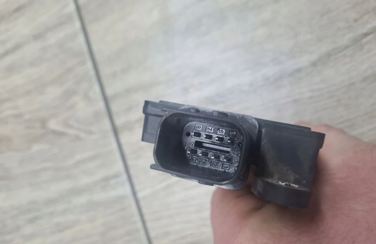 Renault GAMA T C K RANGE VOLVO FH FM 4 FH 5 23123415 Renault RENAULT GAMA T C K RANGE VOLVO FH FM 4 FH 5 - Differenzial Getriebe für LKW: das Bild 3 Renault GAMA T C K RANGE VOLVO FH FM 4 FH 5 23123415 Renault RENAULT GAMA T C K RANGE VOLVO FH FM 4 FH 5 - Differenzial Getriebe für LKW: das Bild 3