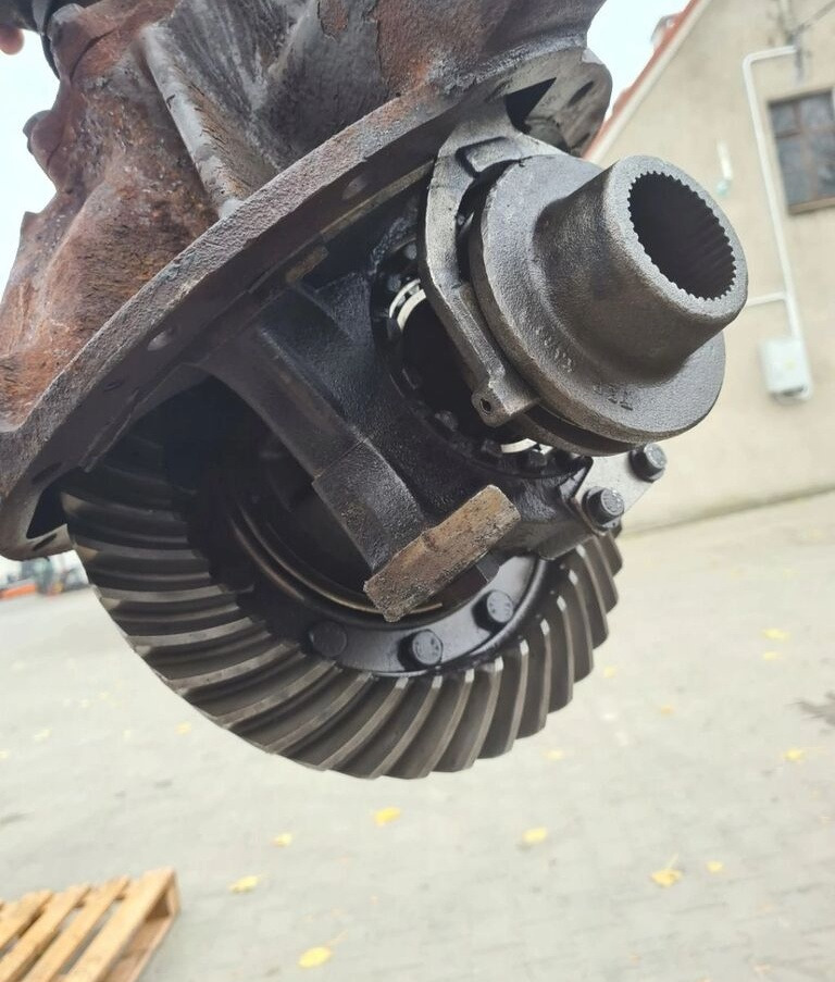 Renault OE 41/11 Renault RENAULT MIDLUM GAMA DXI VOLVO FL FE - Differenzial Getriebe für LKW: das Bild 2 Renault OE 41/11 Renault RENAULT MIDLUM GAMA DXI VOLVO FL FE - Differenzial Getriebe für LKW: das Bild 2