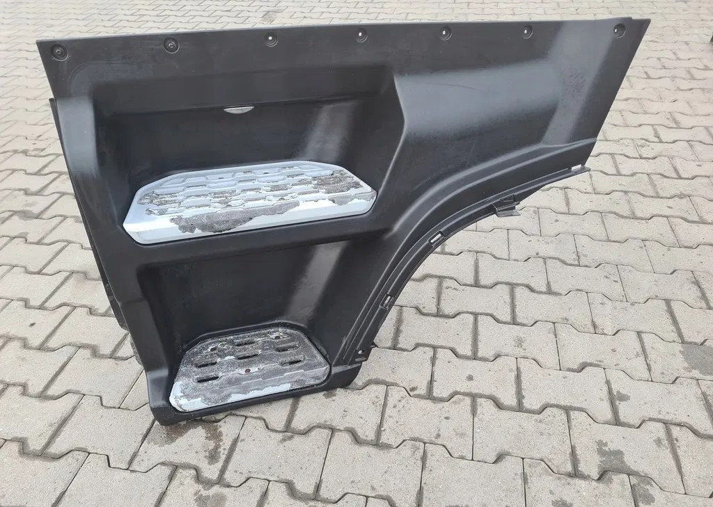 STOPNICA KOMPLETNA LEWA GÓRNA STOPIEŃ FORD F-MAX 500 TRUCKS - Trittbrett: das Bild 1 STOPNICA KOMPLETNA LEWA GÓRNA STOPIEŃ FORD F-MAX 500 TRUCKS - Trittbrett: das Bild 1