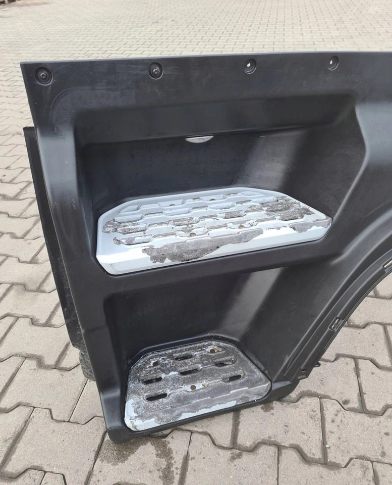 STOPNICA KOMPLETNA LEWA GÓRNA STOPIEŃ FORD F-MAX 500 TRUCKS - Trittbrett: das Bild 2 STOPNICA KOMPLETNA LEWA GÓRNA STOPIEŃ FORD F-MAX 500 TRUCKS - Trittbrett: das Bild 2