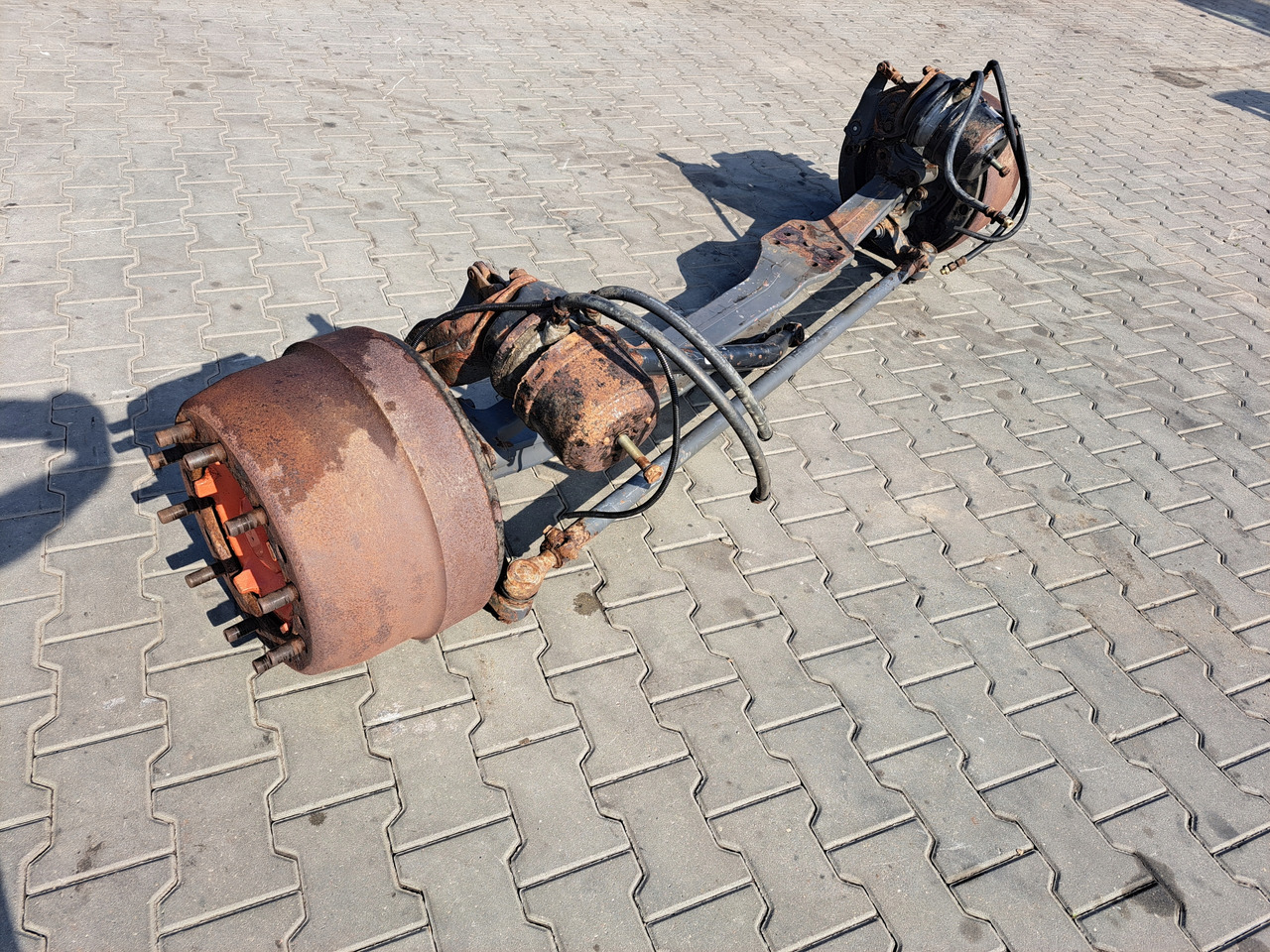 VOLVO BELKA OŚ PRZEDNIA ZWROTNICE BĘBNY PIASTY VOLVO FH FM 9 12 13 16 - Vorderachse für LKW: das Bild 3 VOLVO BELKA OŚ PRZEDNIA ZWROTNICE BĘBNY PIASTY VOLVO FH FM 9 12 13 16 - Vorderachse für LKW: das Bild 3