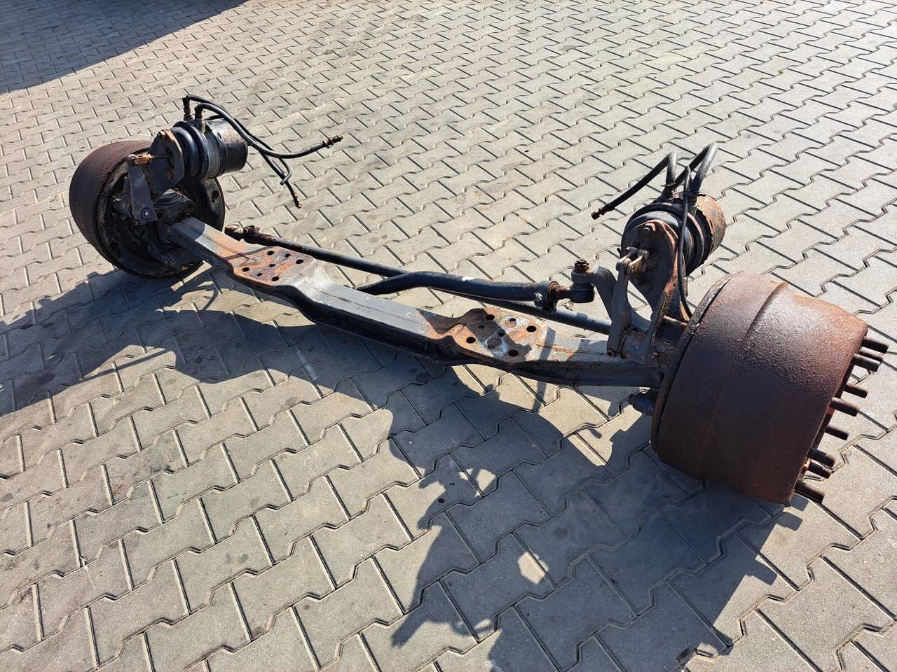 VOLVO BELKA OŚ PRZEDNIA ZWROTNICE BĘBNY PIASTY VOLVO FH FM 9 12 13 16 - Vorderachse für LKW: das Bild 5 VOLVO BELKA OŚ PRZEDNIA ZWROTNICE BĘBNY PIASTY VOLVO FH FM 9 12 13 16 - Vorderachse für LKW: das Bild 5