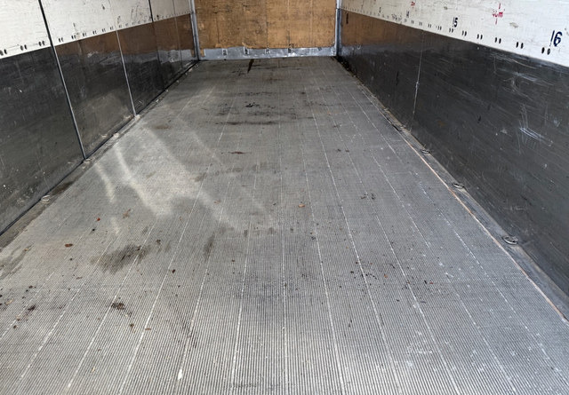 VAK Kuorma-auton päällirakenteet - Kühlkofferaufbau: das Bild 4 VAK Kuorma-auton päällirakenteet - Kühlkofferaufbau: das Bild 4