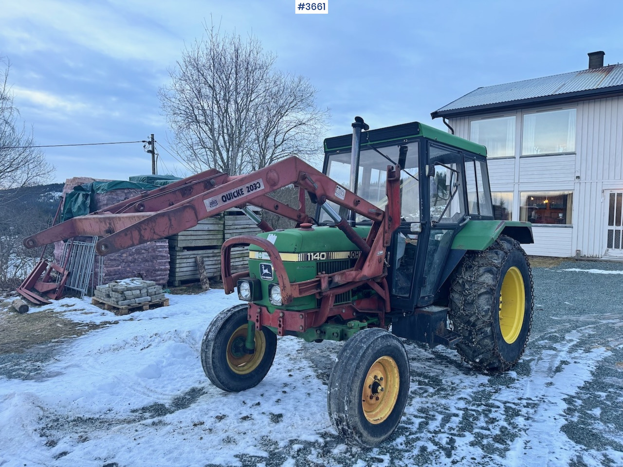 1980 John Deere 1140 Synchron w/ Front loader and bucket - Traktor: das Bild 2 1980 John Deere 1140 Synchron w/ Front loader and bucket - Traktor: das Bild 2