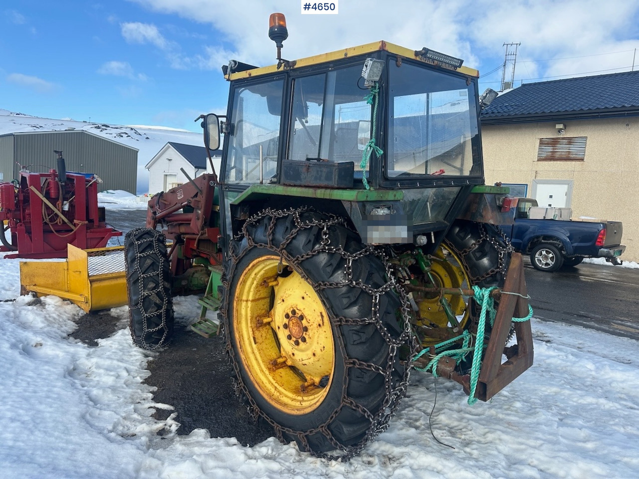 1981 John Deere 2040 w/ loader, triangle, snow blower, pallet forks and hydraulic unit. WATCH VIDEO. - Traktor: das Bild 3 1981 John Deere 2040 w/ loader, triangle, snow blower, pallet forks and hydraulic unit. WATCH VIDEO. - Traktor: das Bild 3