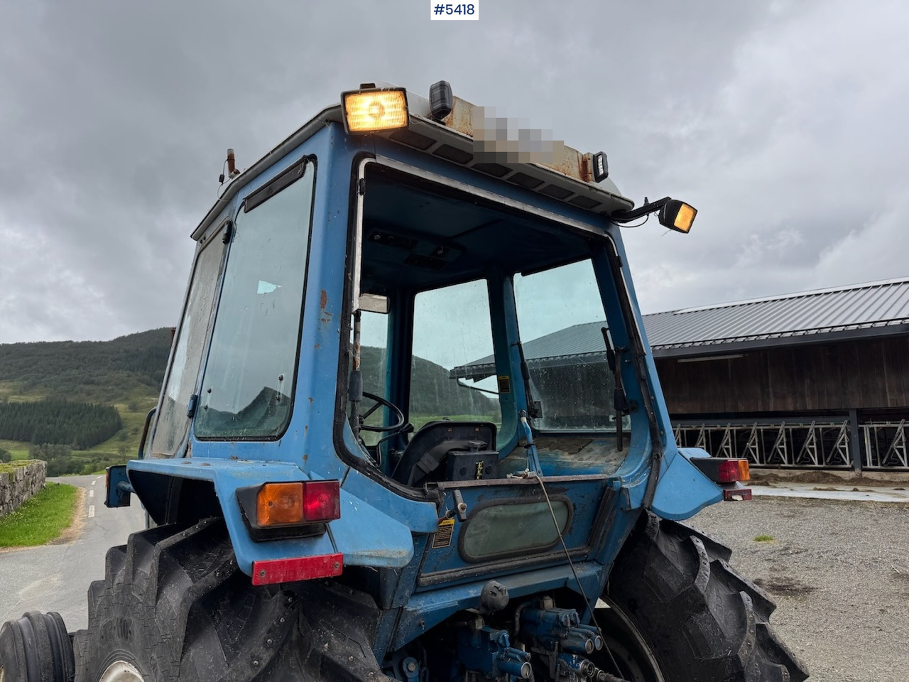 1982 Ford 7610 w/ front loader. - Traktor: das Bild 4 1982 Ford 7610 w/ front loader. - Traktor: das Bild 4