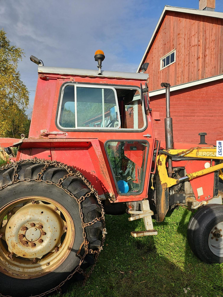 1982 Massey Ferguson 575 W/Front Loader. - Traktor: das Bild 4 1982 Massey Ferguson 575 W/Front Loader. - Traktor: das Bild 4