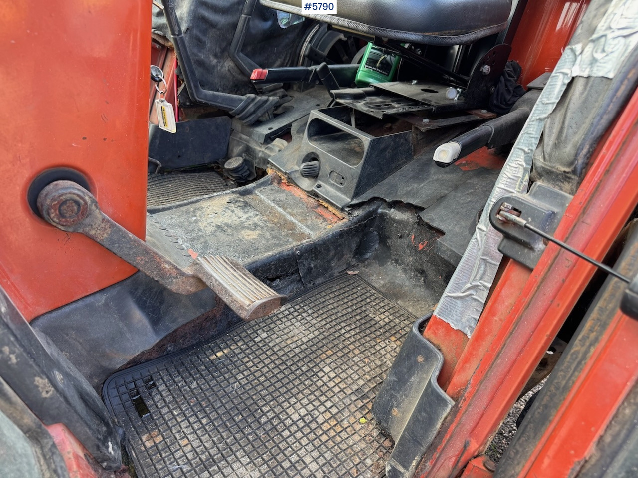 Traktor 1986 Fiat 70-90 DT w/ front loader.: das Bild 12 Traktor 1986 Fiat 70-90 DT w/ front loader.: das Bild 12