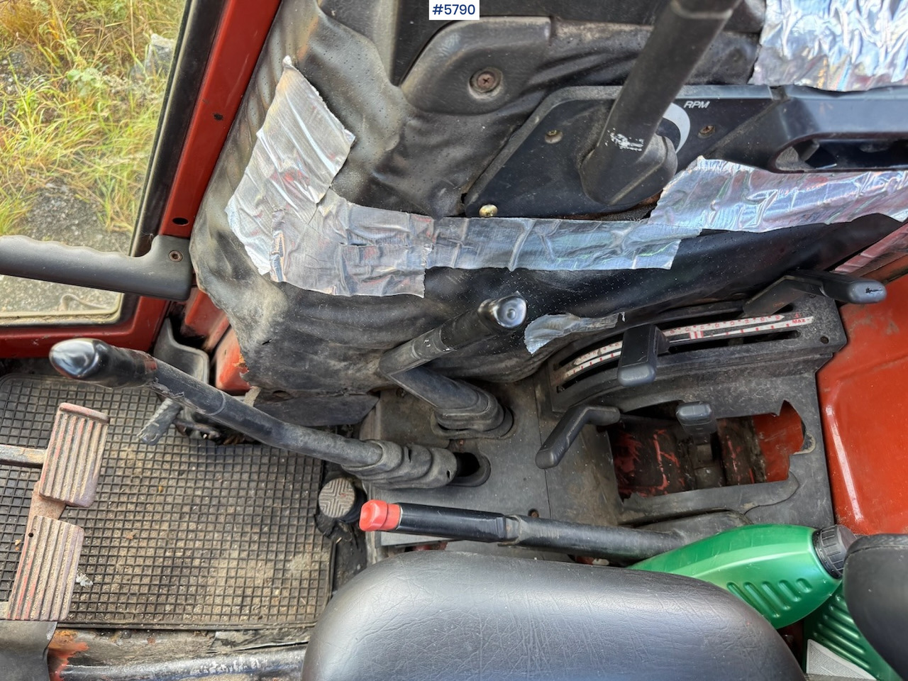 Traktor 1986 Fiat 70-90 DT w/ front loader.: das Bild 17 Traktor 1986 Fiat 70-90 DT w/ front loader.: das Bild 17