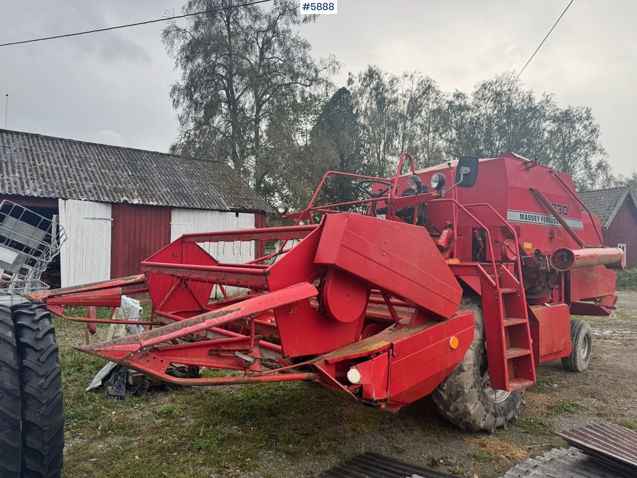 1986 Massey Ferguson 330 combine harvester - Mähdrescher: das Bild 4 1986 Massey Ferguson 330 combine harvester - Mähdrescher: das Bild 4