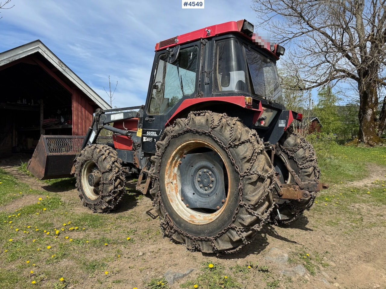 1987 Case 685 XL w/front loader and some equipment. - Traktor: das Bild 2 1987 Case 685 XL w/front loader and some equipment. - Traktor: das Bild 2