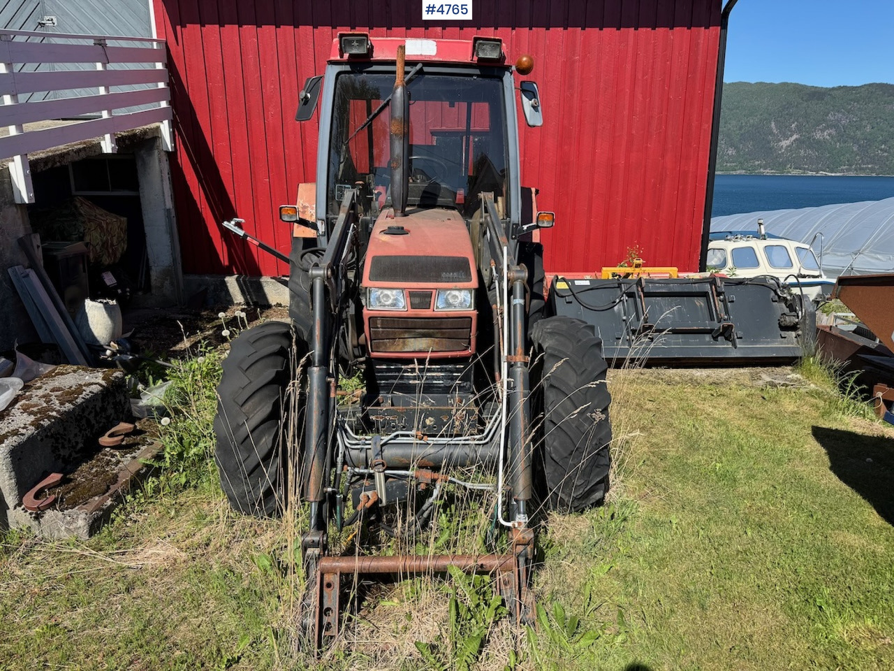 1995 Case International 4230 w/front loader. - Traktor: das Bild 3 1995 Case International 4230 w/front loader. - Traktor: das Bild 3