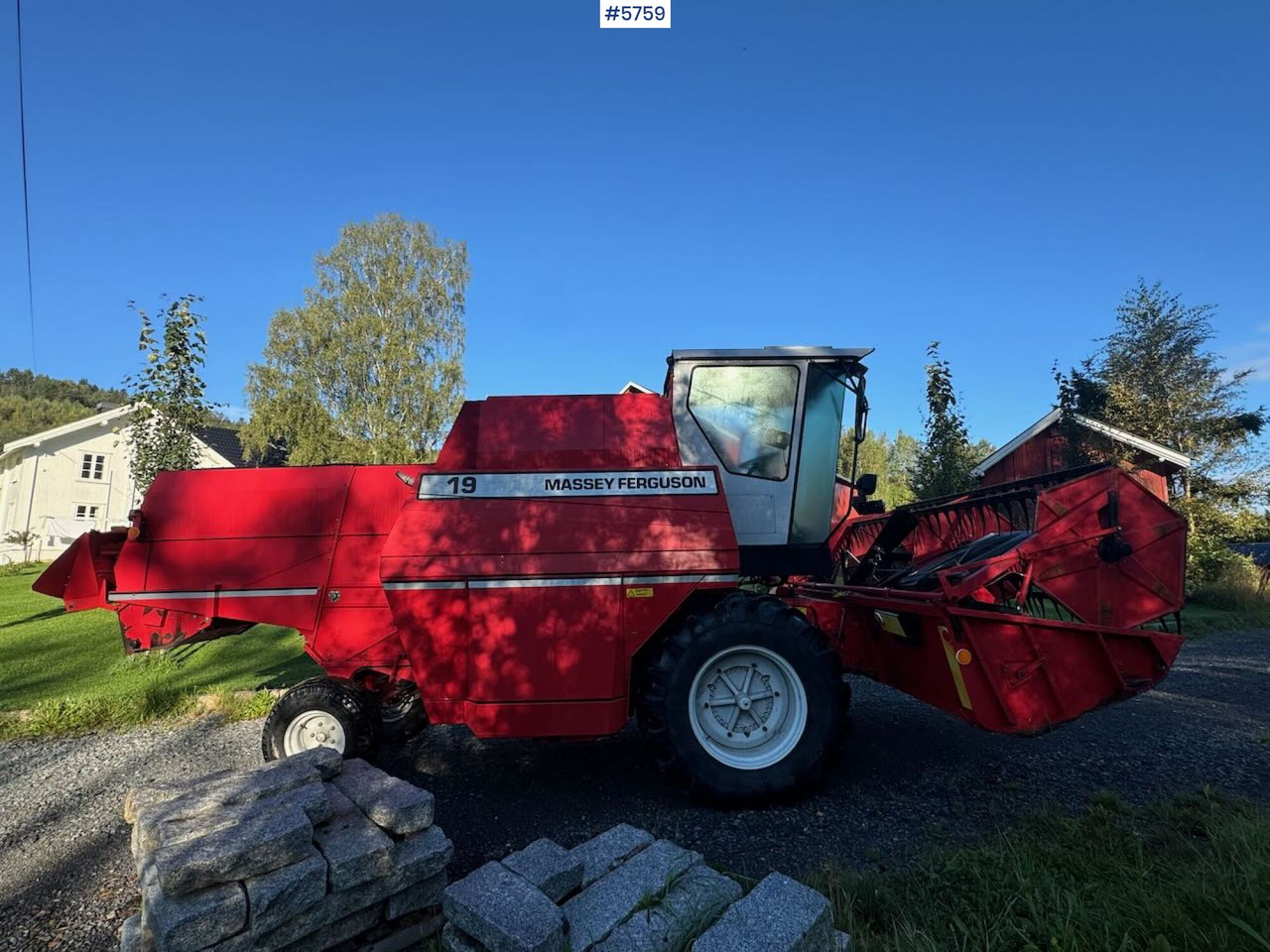 1995 Massey ferguson 19 - Mähdrescher: das Bild 2 1995 Massey ferguson 19 - Mähdrescher: das Bild 2