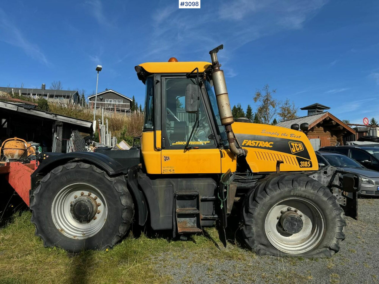 2001 JCB Fastrac 3185 4x4. The plow rigged and two sets of tires. - Traktor: das Bild 4 2001 JCB Fastrac 3185 4x4. The plow rigged and two sets of tires. - Traktor: das Bild 4