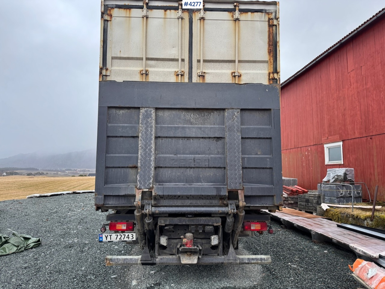 2002 Volvo FM9 Containerchassis - Koffer LKW: das Bild 5 2002 Volvo FM9 Containerchassis - Koffer LKW: das Bild 5