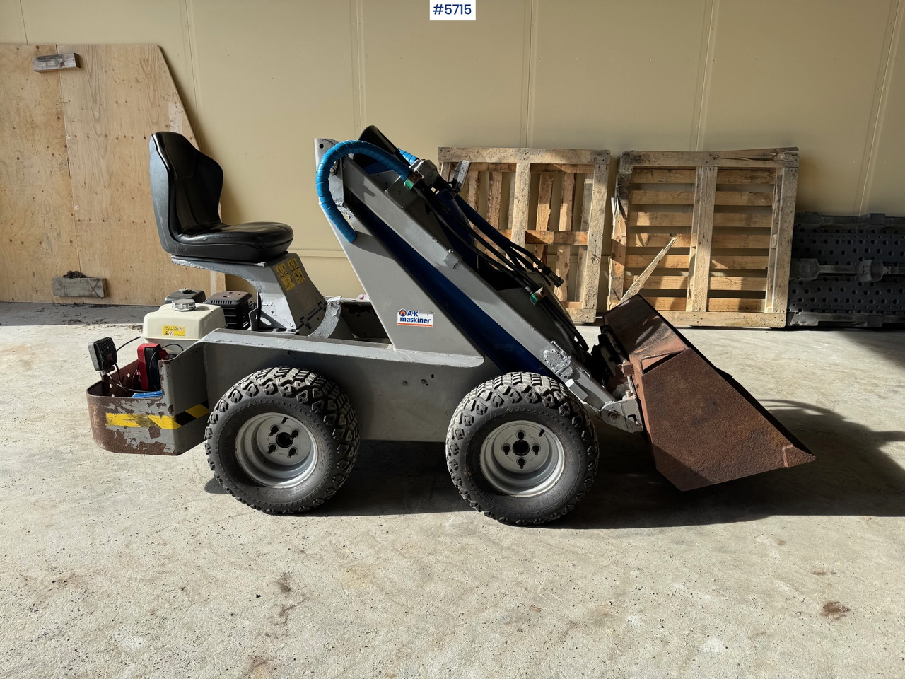 2005 Multione F14B - Hoflader: das Bild 2 2005 Multione F14B - Hoflader: das Bild 2