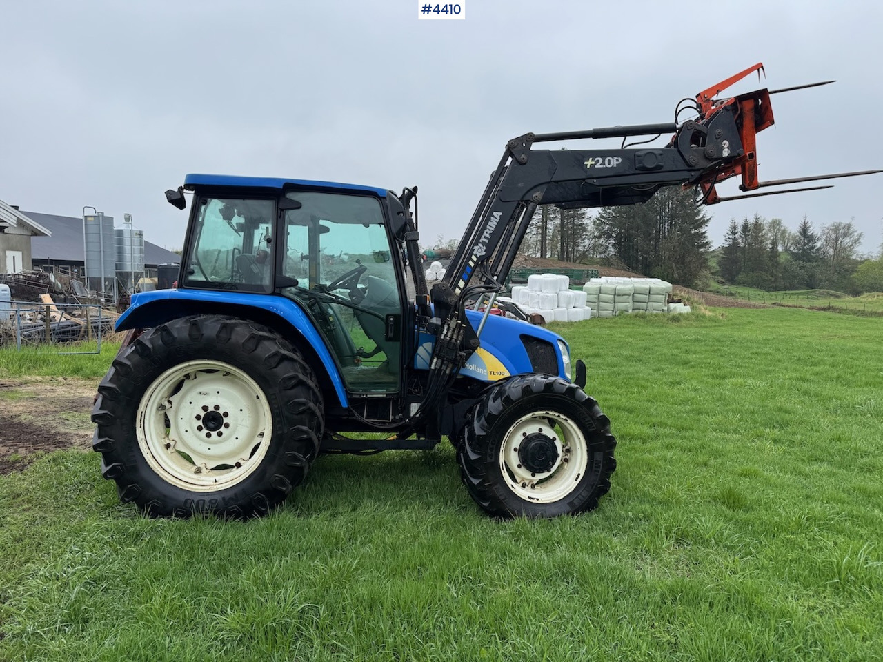2006 New Holland TL100 A w/Front Loader. - Traktor: das Bild 3 2006 New Holland TL100 A w/Front Loader. - Traktor: das Bild 3