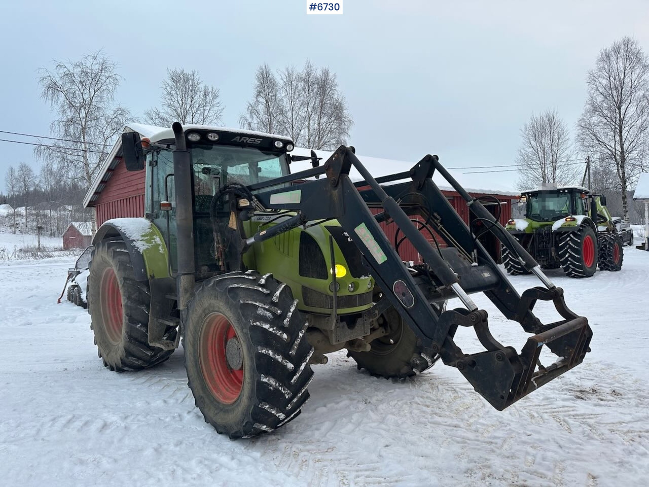 Traktor 2007 Claas Ares 697 4x4 with front loader. SEE VIDEO.: das Bild 7 Traktor 2007 Claas Ares 697 4x4 with front loader. SEE VIDEO.: das Bild 7