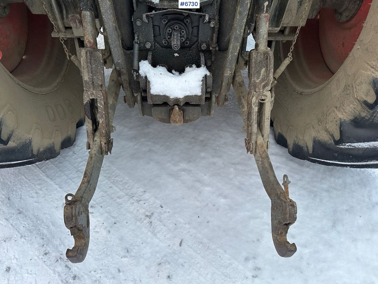 Traktor 2007 Claas Ares 697 4x4 with front loader. SEE VIDEO.: das Bild 17 Traktor 2007 Claas Ares 697 4x4 with front loader. SEE VIDEO.: das Bild 17