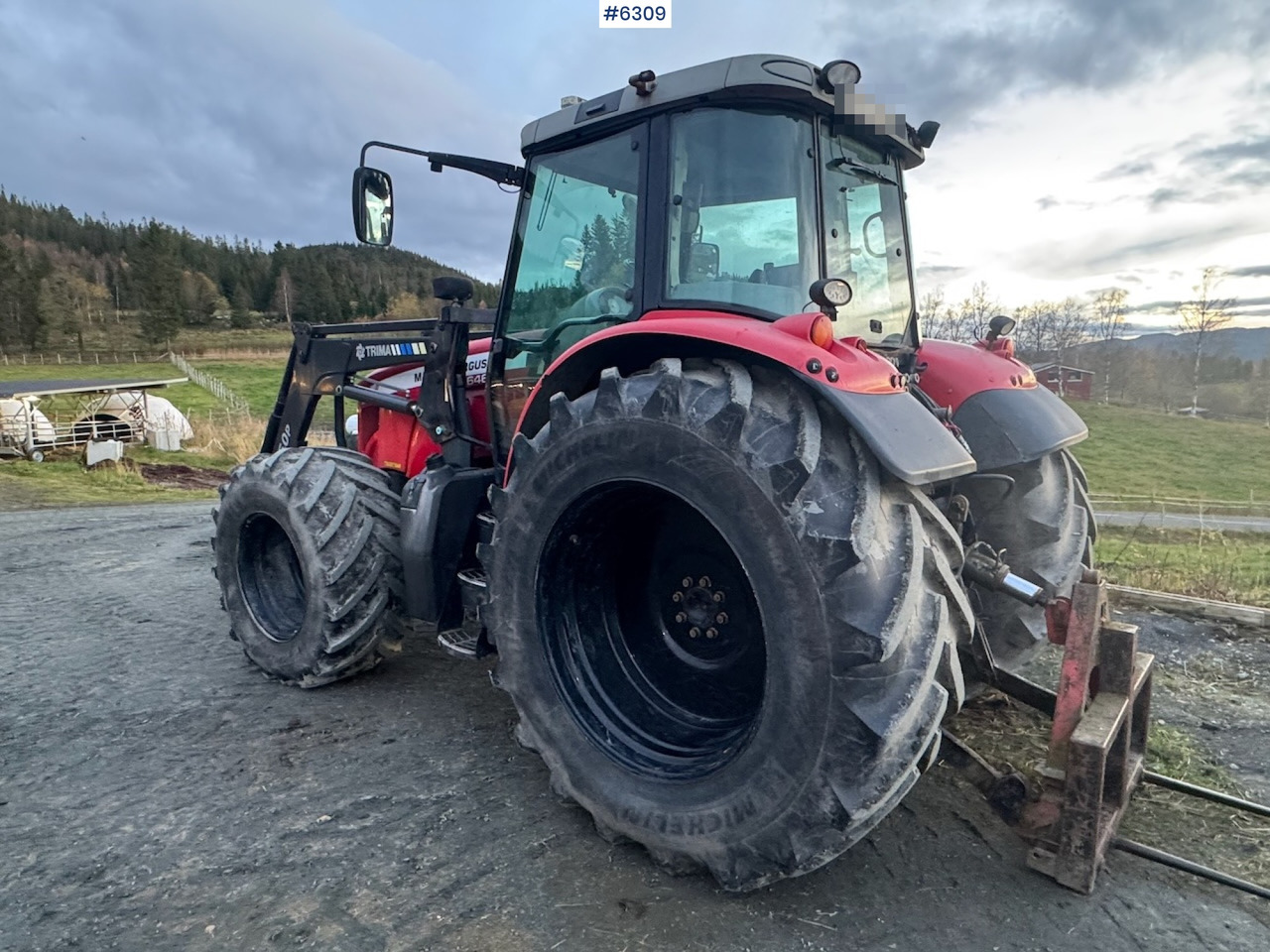 2007 Massey Ferguson 6465 Dyna 6 w/ front loader with 3rd function! - Traktor: das Bild 3 2007 Massey Ferguson 6465 Dyna 6 w/ front loader with 3rd function! - Traktor: das Bild 3