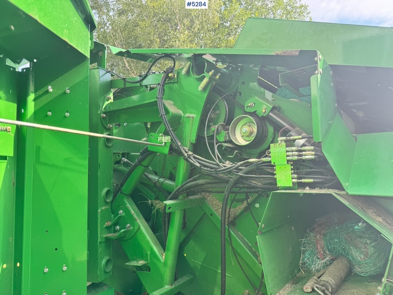 Grünlandtechnik 2012 John Deere 744 Combi baler.: das Bild 20