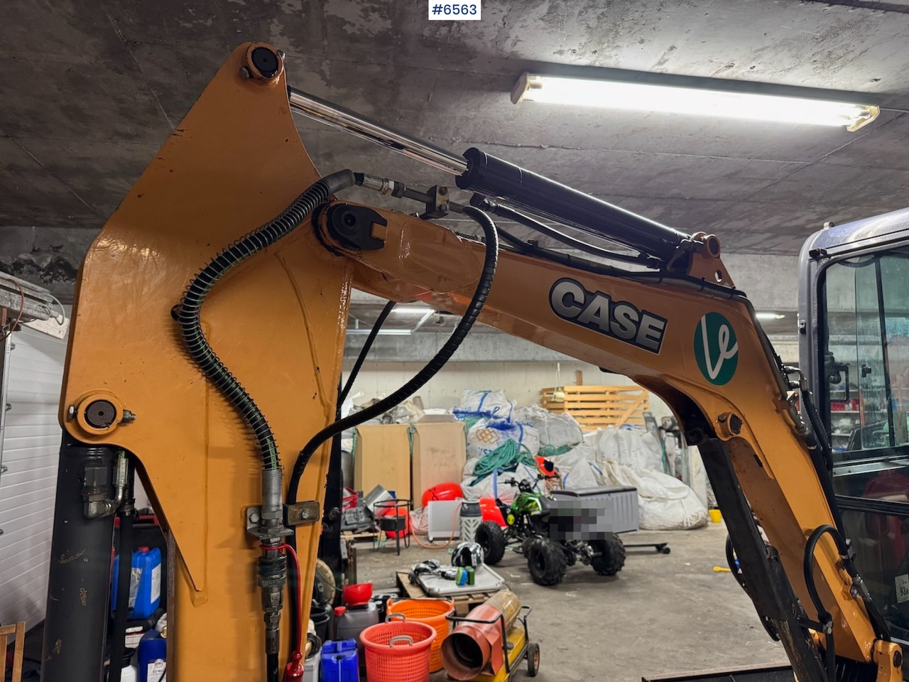 2014 Case CX 30B S2 ZTS w/ 3 buckets, grapple and trailer. - Bagger: das Bild 4 2014 Case CX 30B S2 ZTS w/ 3 buckets, grapple and trailer. - Bagger: das Bild 4