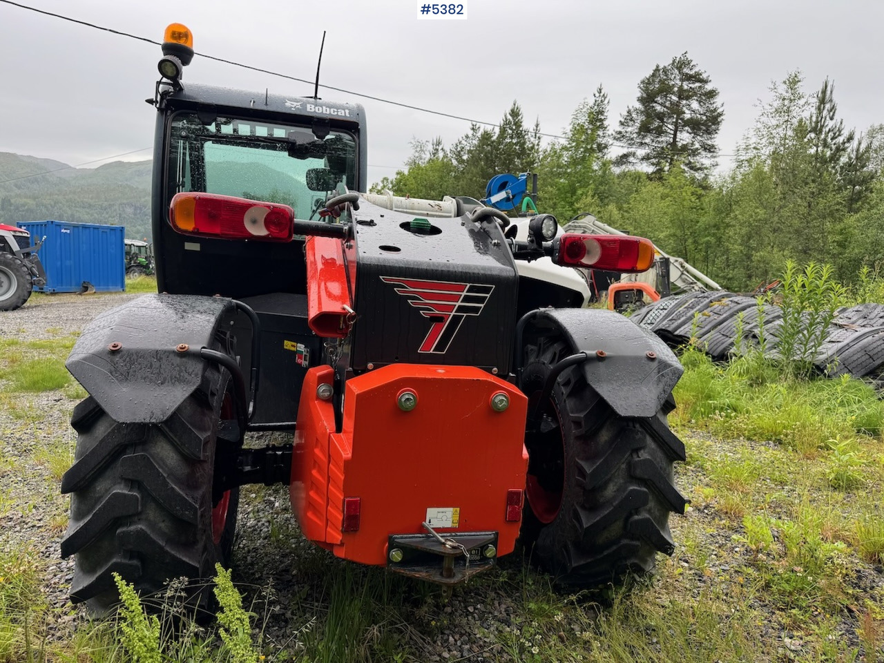 2021 Bobcat TL30.70DB m/ bucket, pallet fork and 4 chains. - Gabelstapler: das Bild 5 2021 Bobcat TL30.70DB m/ bucket, pallet fork and 4 chains. - Gabelstapler: das Bild 5