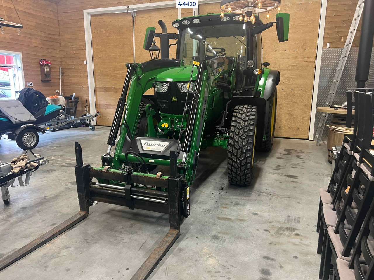 2024 John Deere 6150R w/ Quicke Front Loader & Bucket - Traktor: das Bild 3 2024 John Deere 6150R w/ Quicke Front Loader & Bucket - Traktor: das Bild 3