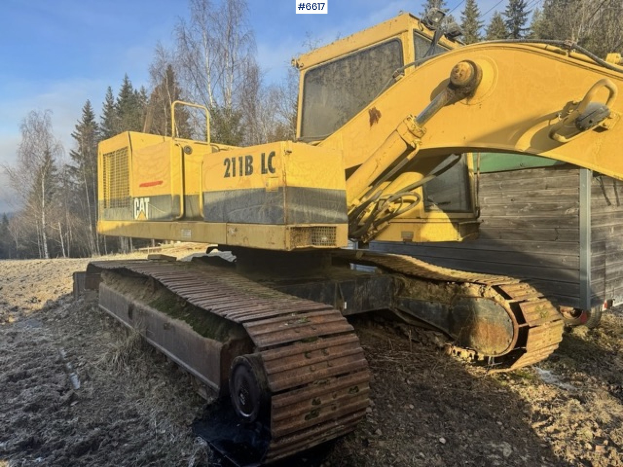 Approx. 1993 Caterpillar 211BLC tracked excavator with bucket. - Bagger: das Bild 4 Approx. 1993 Caterpillar 211BLC tracked excavator with bucket. - Bagger: das Bild 4