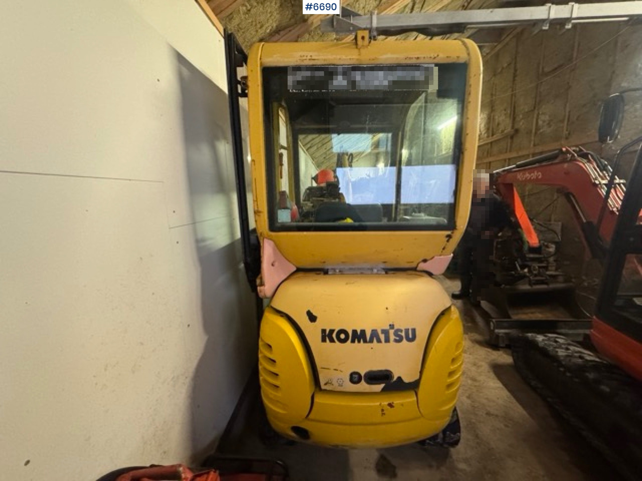 Komatsu PC15R excavator with 2 buckets! - Bagger: das Bild 5 Komatsu PC15R excavator with 2 buckets! - Bagger: das Bild 5