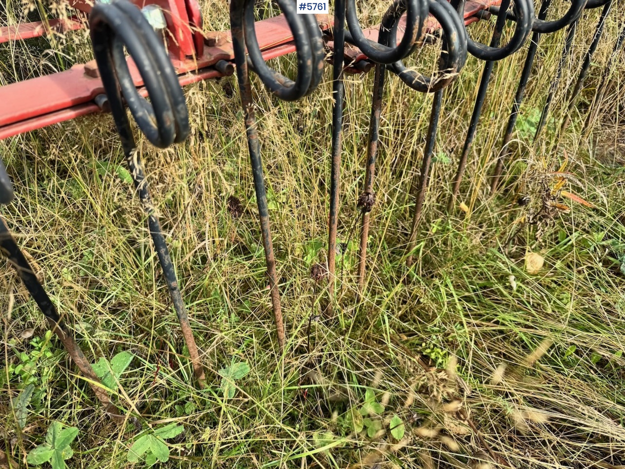Technik für Bodenbearbeitung Kverneland Futura Harrow.: das Bild 9