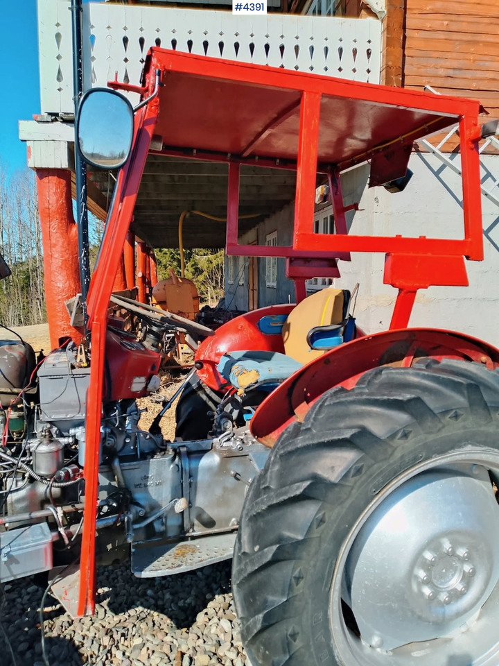 Massey Ferguson 35 - Traktor: das Bild 5 Massey Ferguson 35 - Traktor: das Bild 5