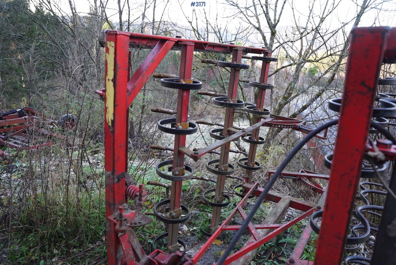 Väderstad harrow 3,4 M - Technik für Bodenbearbeitung: das Bild 5 Väderstad harrow 3,4 M - Technik für Bodenbearbeitung: das Bild 5