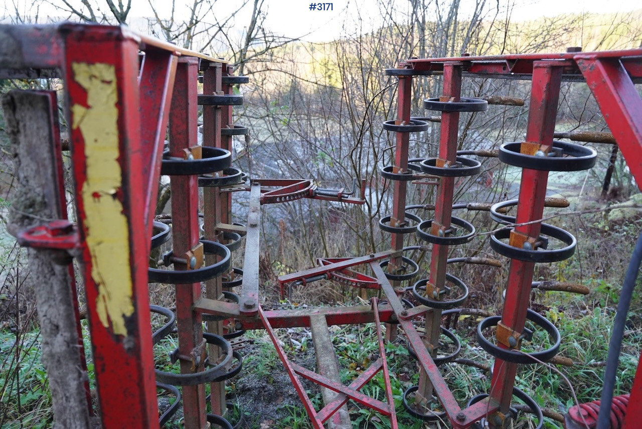 Väderstad harrow 3,4 M - Technik für Bodenbearbeitung: das Bild 4 Väderstad harrow 3,4 M - Technik für Bodenbearbeitung: das Bild 4