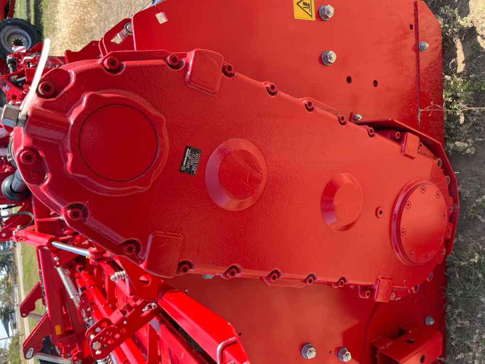 Grimme GF 800 - Grubber: das Bild 4 Grimme GF 800 - Grubber: das Bild 4
