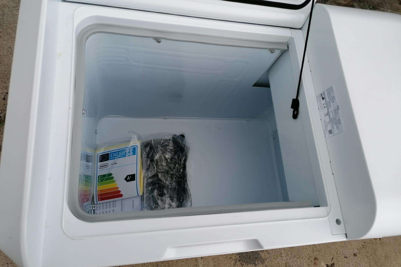 Fridge Dometic Waeco Mobicool 38L - Fahrerhaus und Interieur für LKW: das Bild 4 Fridge Dometic Waeco Mobicool 38L - Fahrerhaus und Interieur für LKW: das Bild 4