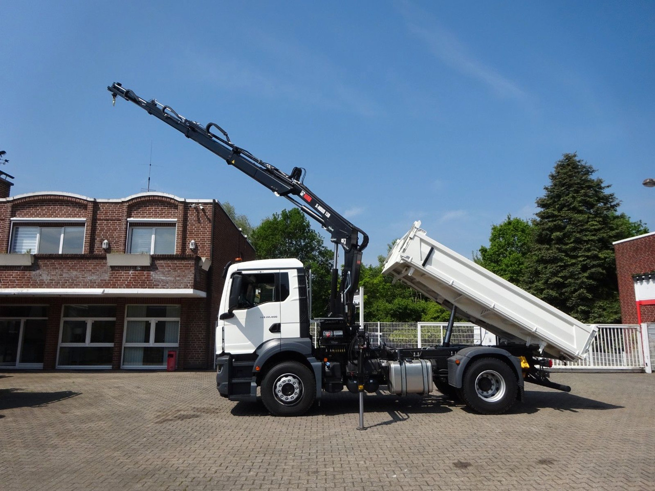 MAN 22.400 TGS + HIAB X-HIDUO 138 Kran - Kipper, Autokran: das Bild 4 MAN 22.400 TGS + HIAB X-HIDUO 138 Kran - Kipper, Autokran: das Bild 4
