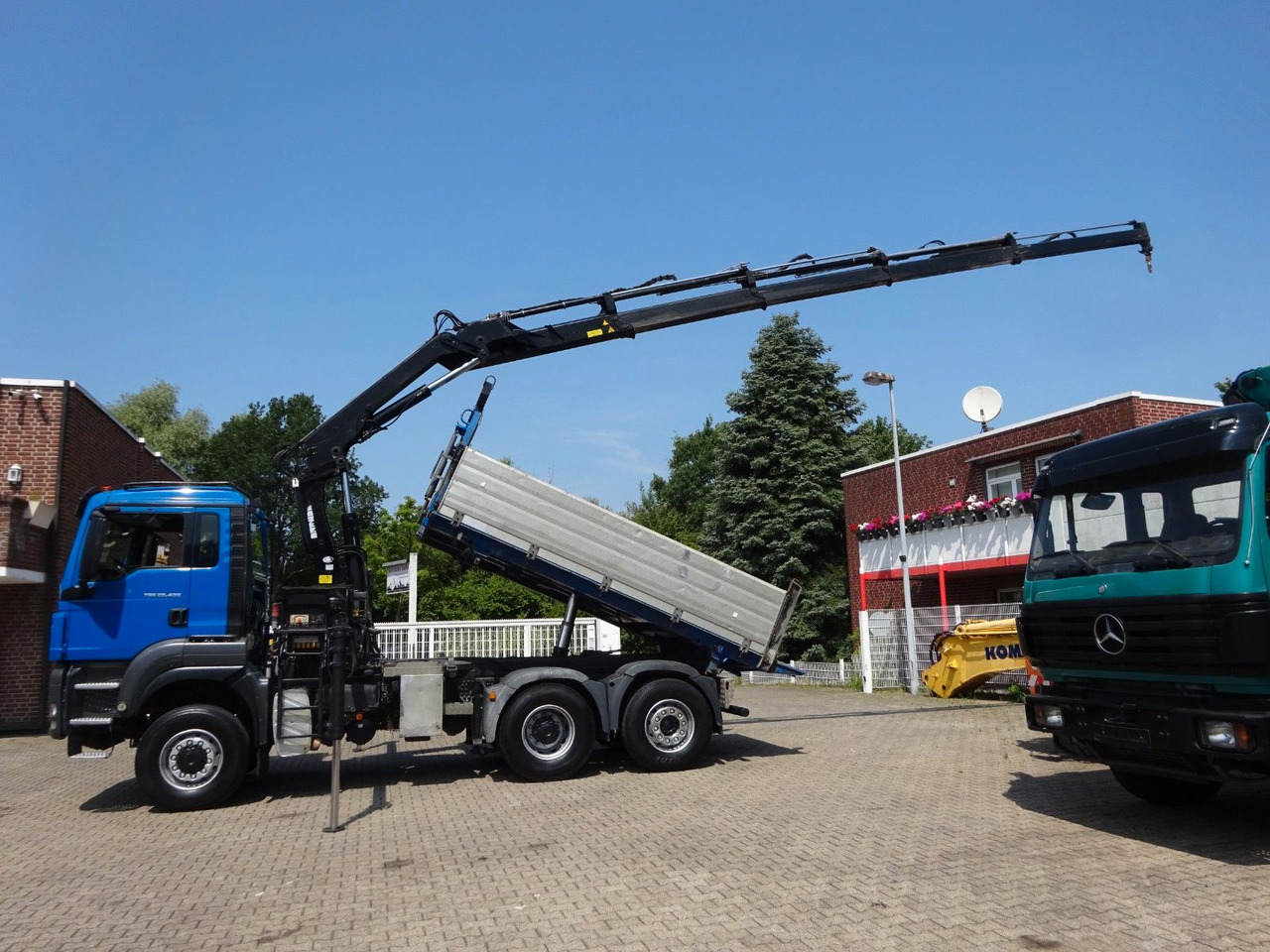 MAN 28.400 TGS 3Skipper+HIAB 166 E-4 HIPRPO 6x4-4 - Kipper, Autokran: das Bild 3 MAN 28.400 TGS 3Skipper+HIAB 166 E-4 HIPRPO 6x4-4 - Kipper, Autokran: das Bild 3